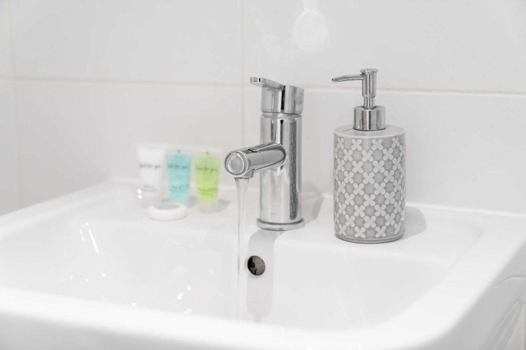 Birmingham City Centre Apartment - Wifi - Netflix - Top Rated - 59L 外观 照片